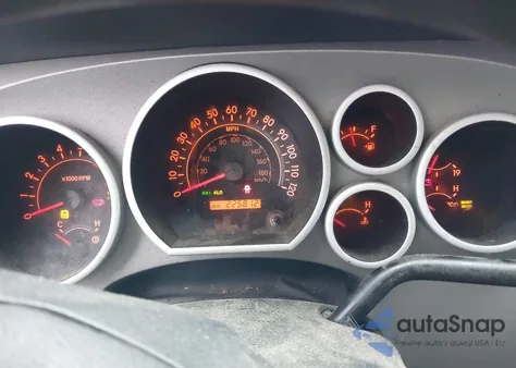 2013 Toyota Tundra Grade 4.6L V8 z USA, uszkodzony, nr VIN 5TFUM5F13DX044655